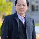 丘周剛